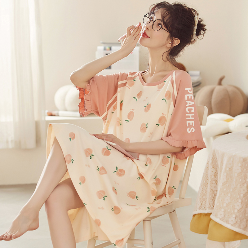 Letnia, urocza damska bielizna – Summer Clothing Young Women recenzja i cena